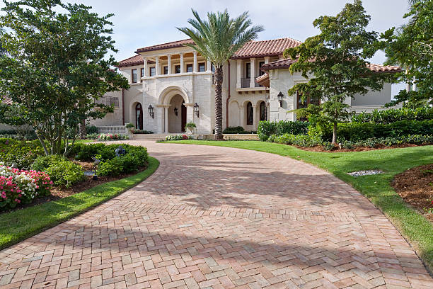 Best Commercial Driveway Paving in Lake Catherine, IL